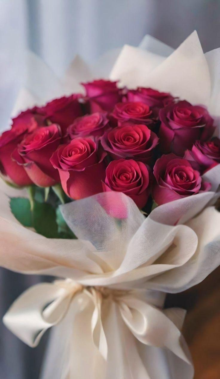 Harmony in Hues: Vibrant Cascade Bouquet